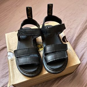 Dr. Martens Klaire Sandal - Little Kid / Big Kid - Black